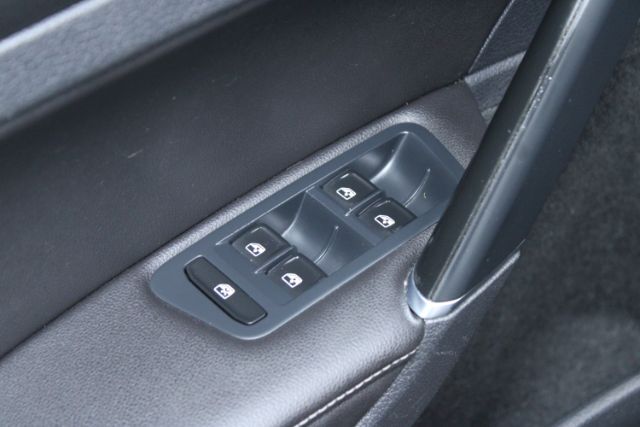 2016 Volkswagen Golf TSI SE 4-Door Chantilly VA