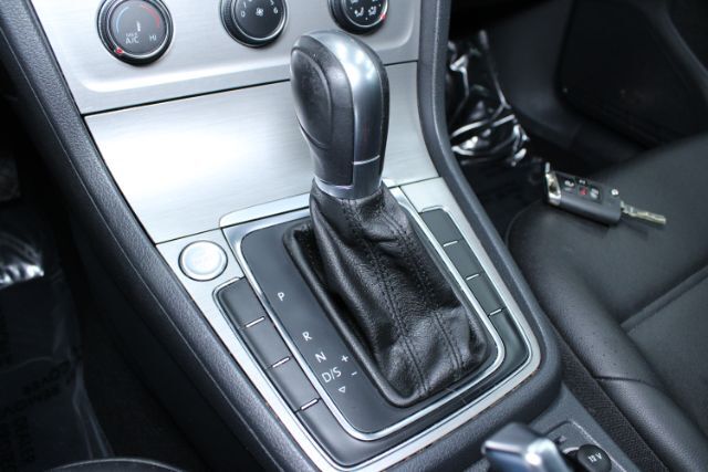 2016 Volkswagen Golf TSI SE 4-Door Chantilly VA
