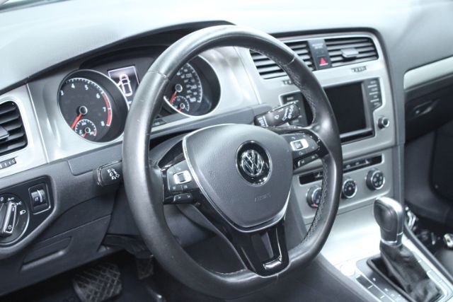 2016 Volkswagen Golf TSI SE 4-Door Chantilly VA