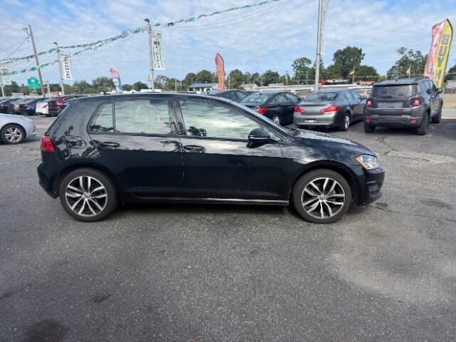 2016 Volkswagen Golf TSI SE 4-Door East Islip NY