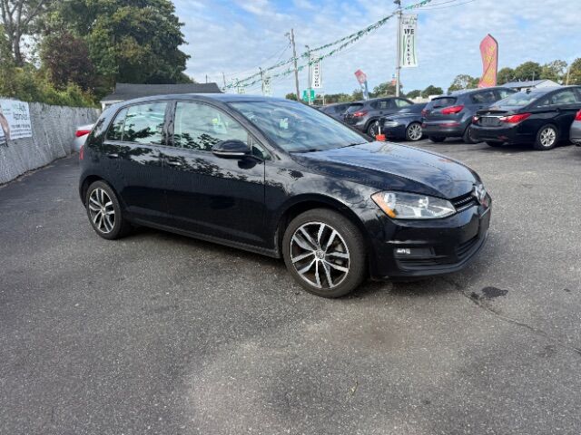 2016 Volkswagen Golf TSI SE 4-Door East Islip NY