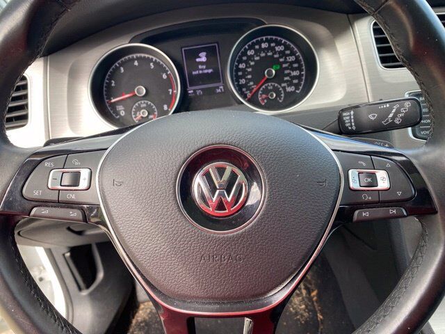 2016 Volkswagen Golf TSI SE 4-Door Raleigh NC