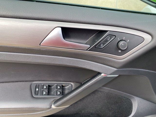 2016 Volkswagen Golf TSI SE 4-Door Raleigh NC