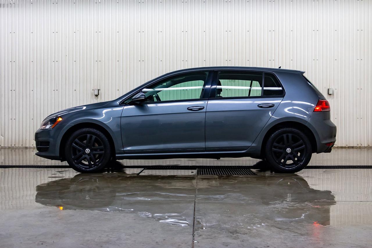 2016 Volkswagen Golf Trendline Hatchback BCam Red Deer AB