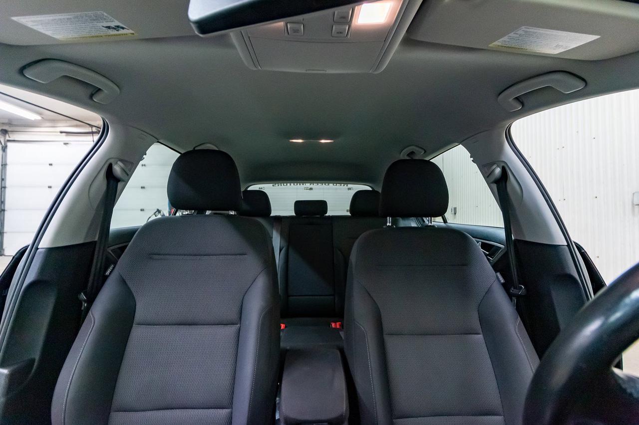 2016 Volkswagen Golf Trendline Hatchback BCam Red Deer AB