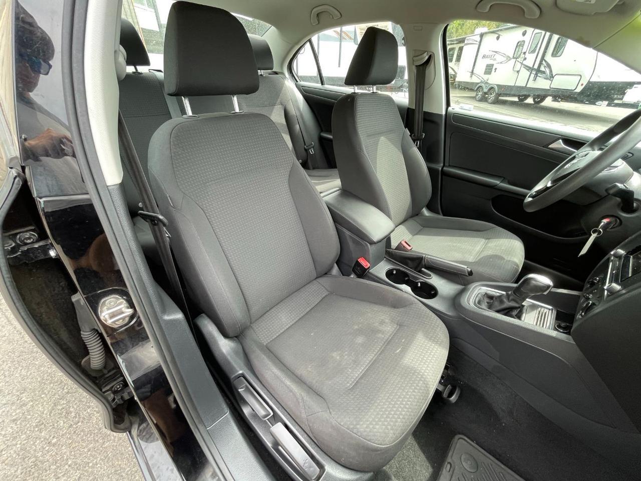 2016 Volkswagen Jetta 1.4T S Hayden ID