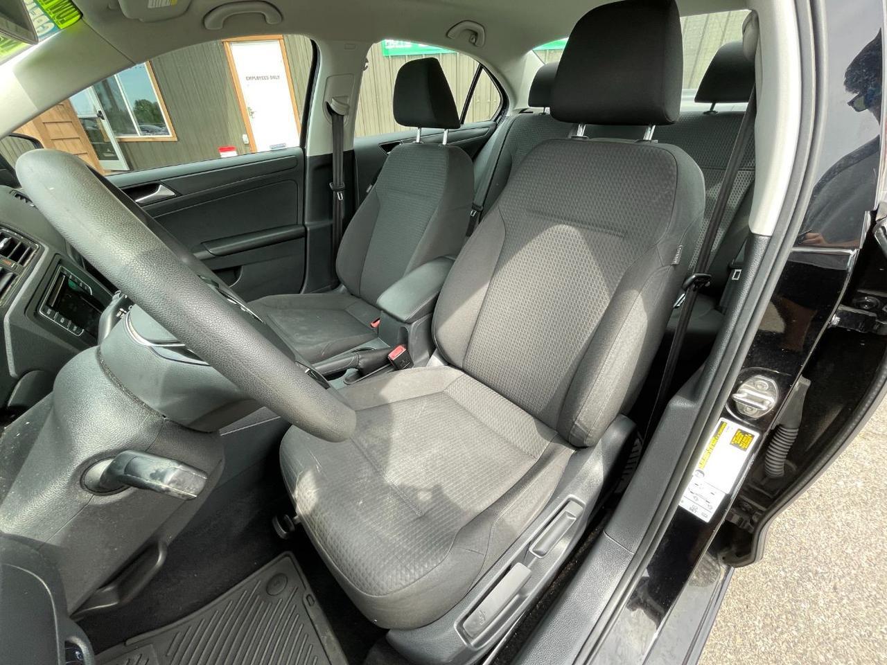 2016 Volkswagen Jetta 1.4T S Hayden ID