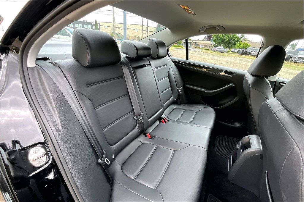 2016 Volkswagen Jetta 1.8T SEL OR