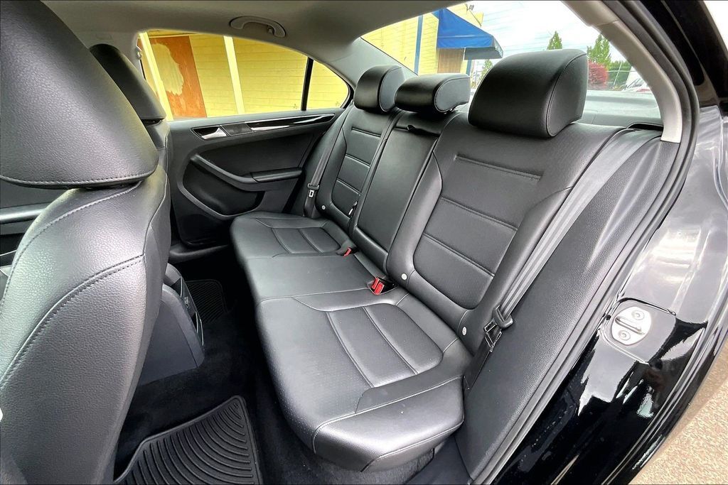 2016 Volkswagen Jetta 1.8T SEL OR