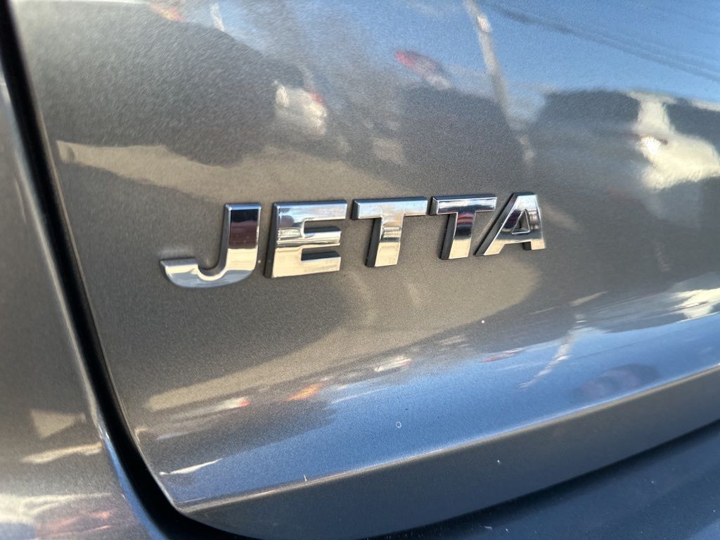 2016 Volkswagen Jetta 1.8T Sport Worcester MA