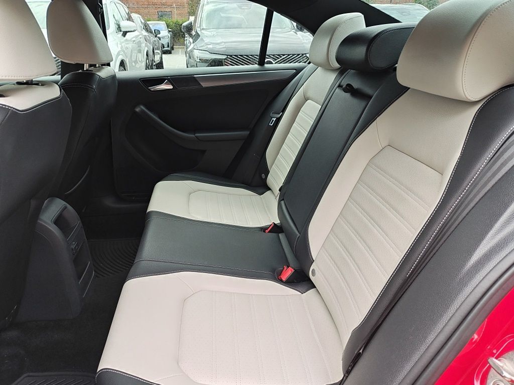 2016 Volkswagen Jetta 1.8T Sport Hunt Valley MD