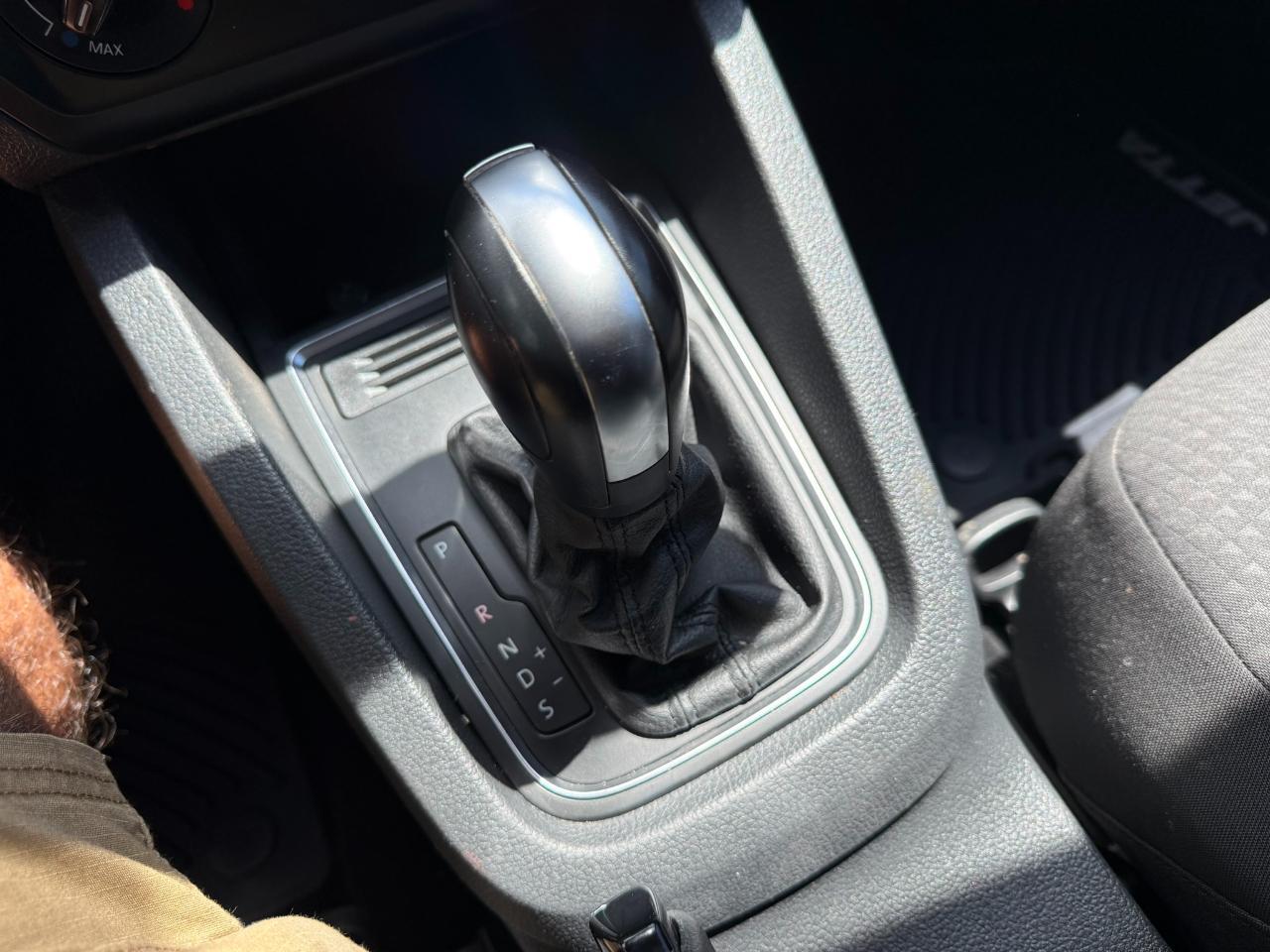 2016 Volkswagen Jetta Sedan 4dr Auto 1.4T S Jacksonville FL