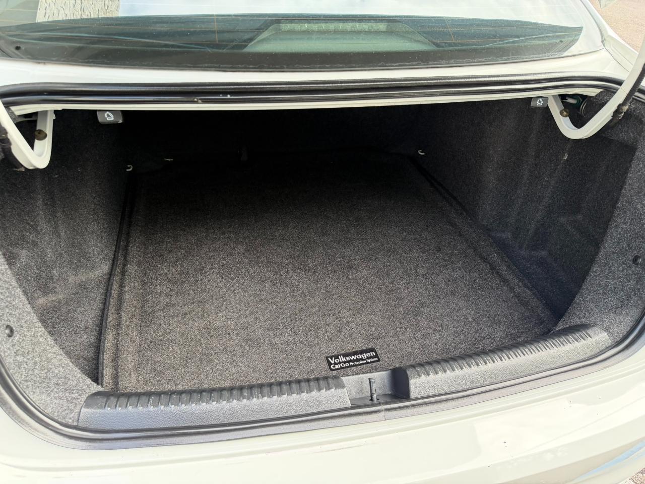 2016 Volkswagen Jetta Sedan 4dr Auto 1.4T SE Jacksonville FL