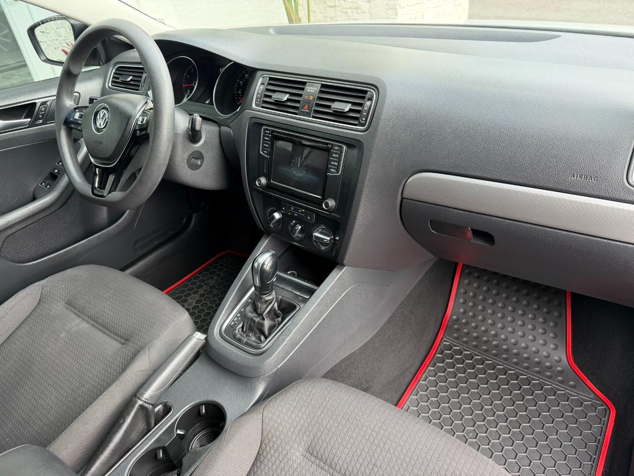 2016 Volkswagen Jetta Sedan 4dr Auto 1.4T SE Jacksonville FL