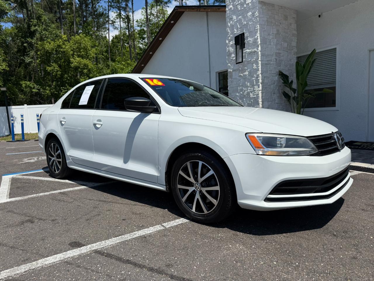 2016 Volkswagen Jetta Sedan 4dr Auto 1.4T SE Jacksonville FL
