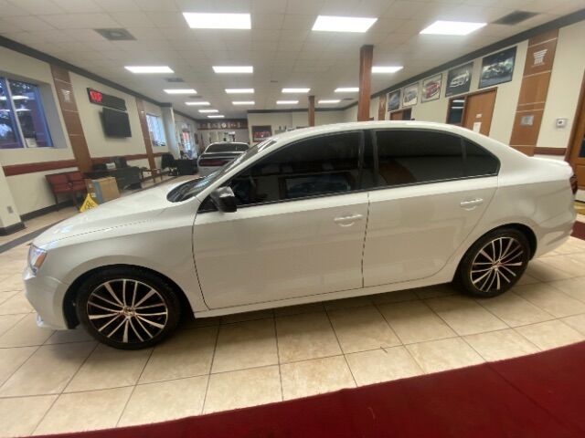 2016 Volkswagen Jetta Sedan SPORT