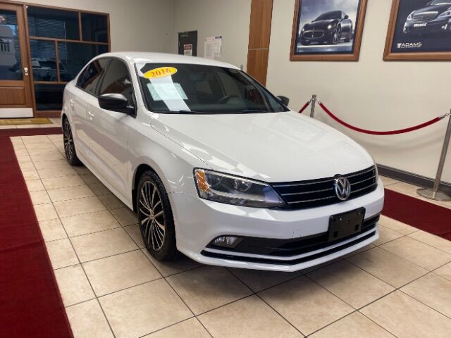 2016 Volkswagen Jetta Sedan SPORT
