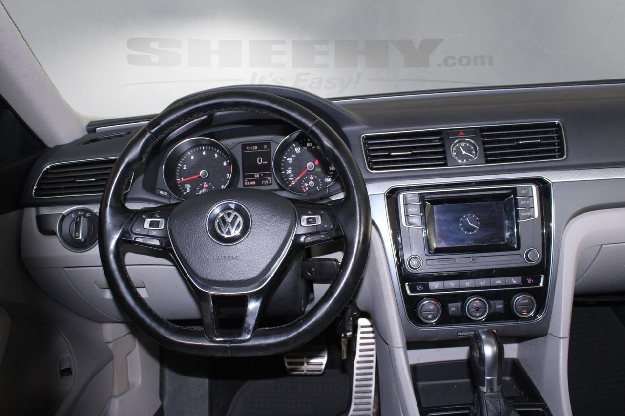 2016 Volkswagen Passat 1.8T R-Line Manassas VA