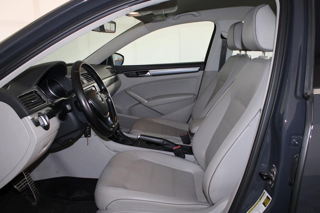 2016 Volkswagen Passat 1.8T R-Line Manassas VA