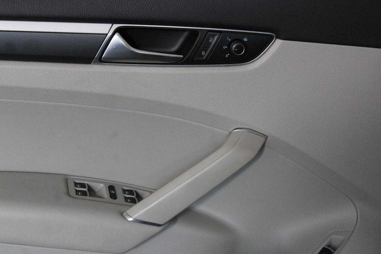2016 Volkswagen Passat 1.8T R-Line Manassas VA