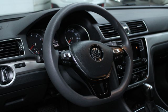 2016 Volkswagen Passat 1.8T S Chantilly VA