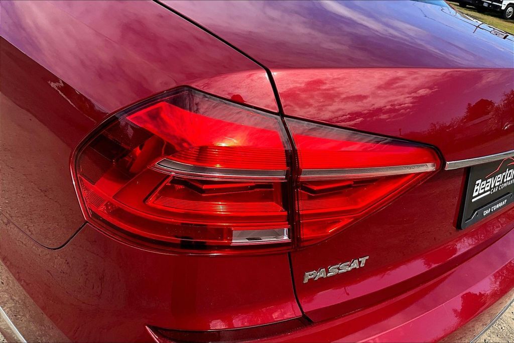 2016 Volkswagen Passat 1.8T S OR