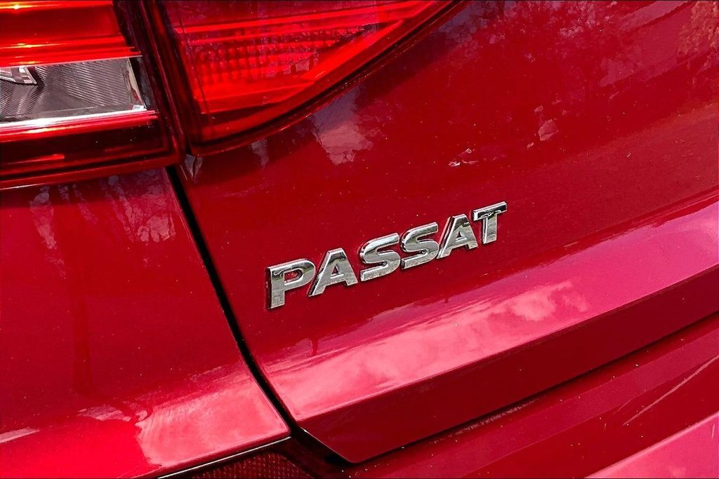 2016 Volkswagen Passat 1.8T S OR
