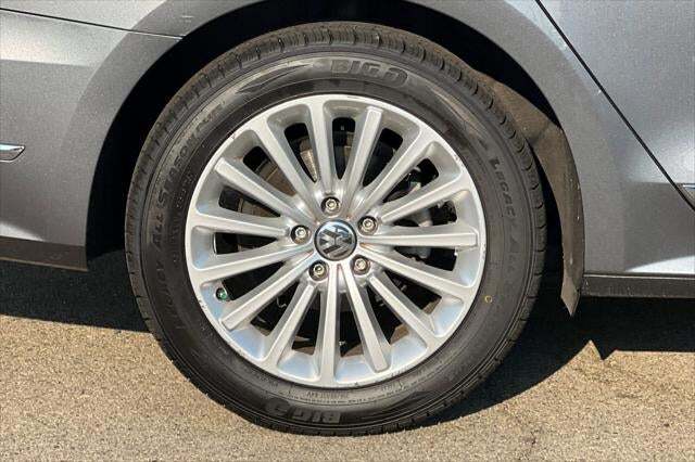 2016 Volkswagen Passat 1.8T SE Roseville CA