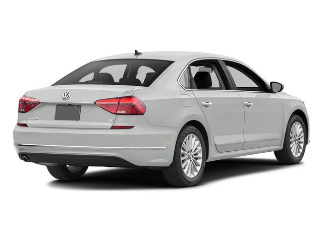 2016 Volkswagen Passat 1.8T SE w/Technology Winder GA