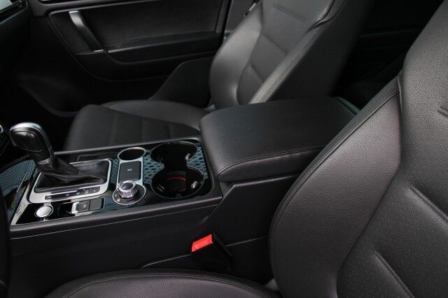 2016 Volkswagen TOUAREG VR6 SPORT AWD Melbourne FL