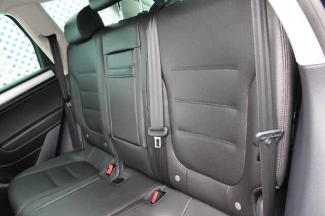 2016 Volkswagen TOUAREG VR6 SPORT AWD Melbourne FL