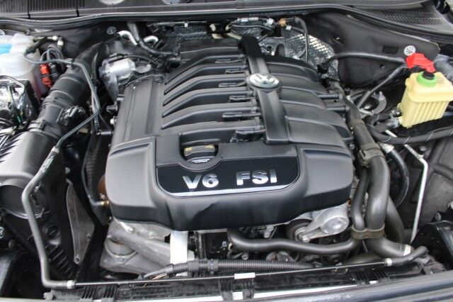 2016 Volkswagen TOUAREG VR6 SPORT AWD Melbourne FL