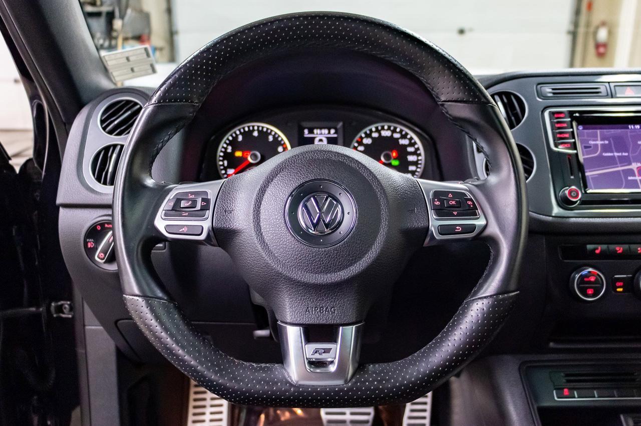 2016 Volkswagen Tiguan 4Motion Highline R-Line Red Deer AB