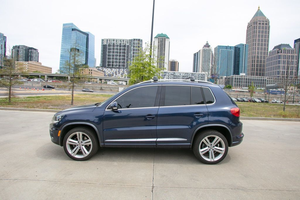 2016 Volkswagen Tiguan R-Line