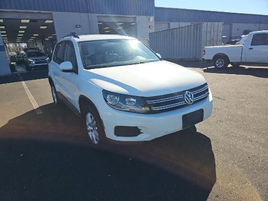 2016 Volkswagen Tiguan S