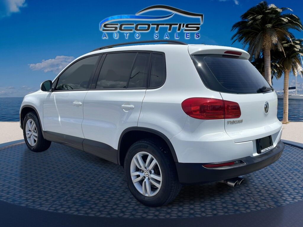2016 Volkswagen Tiguan S~BLUETOOTH~BUCKETS SEATS~CRUISE CONTROL~HALOGEN HEADLIGHTS~REARVIEW CAMERA~TURBOCHARGER~LOW MILES Sarasota FL