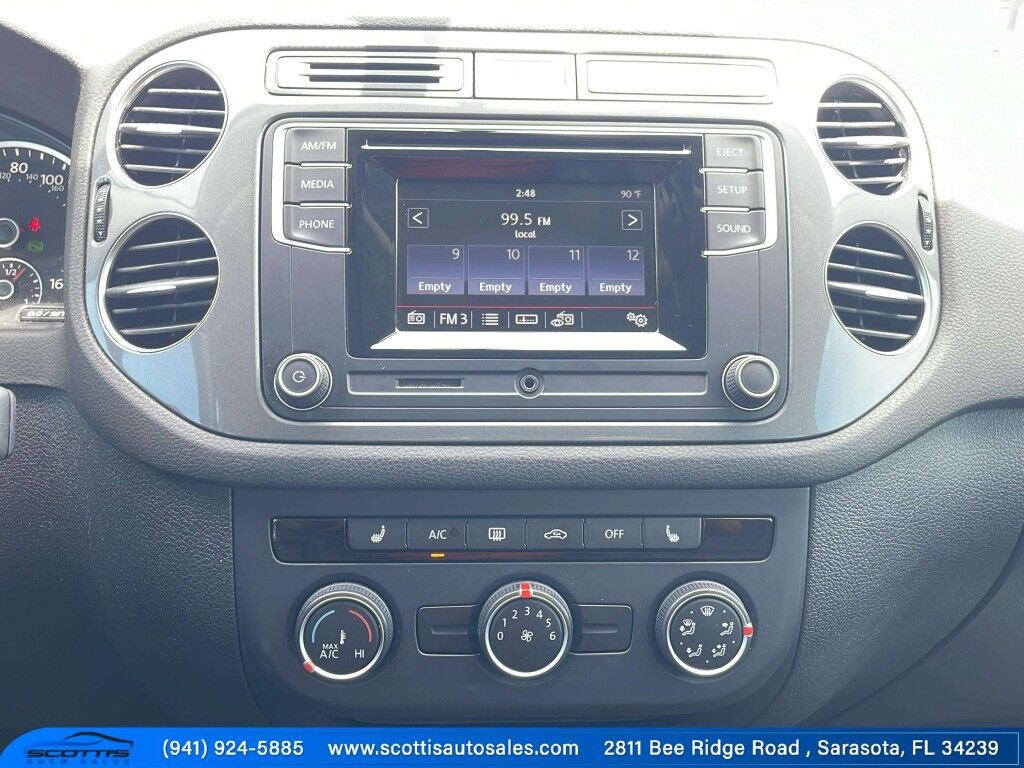 2016 Volkswagen Tiguan S~BLUETOOTH~BUCKETS SEATS~CRUISE CONTROL~HALOGEN HEADLIGHTS~REARVIEW CAMERA~TURBOCHARGER~LOW MILES Sarasota FL
