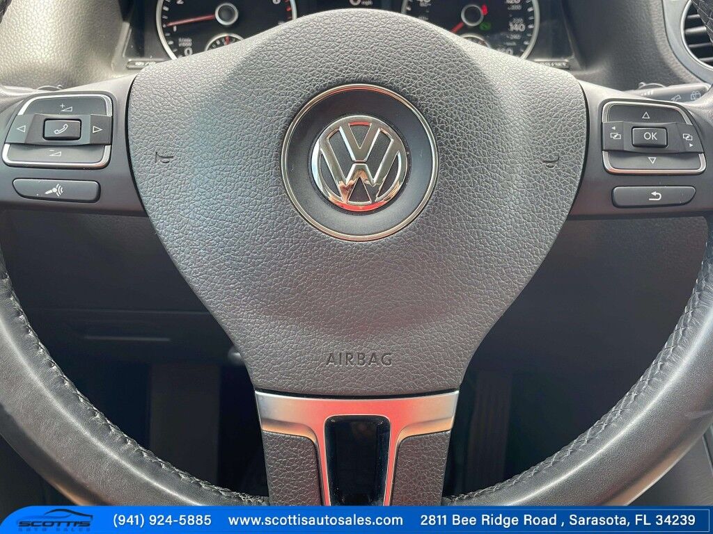 2016 Volkswagen Tiguan S~BLUETOOTH~BUCKETS SEATS~CRUISE CONTROL~HALOGEN HEADLIGHTS~REARVIEW CAMERA~TURBOCHARGER~LOW MILES Sarasota FL