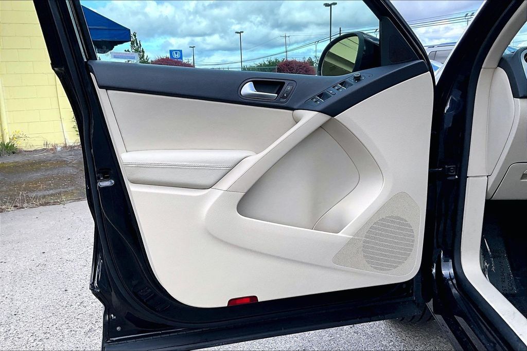 2016 Volkswagen Tiguan SE OR