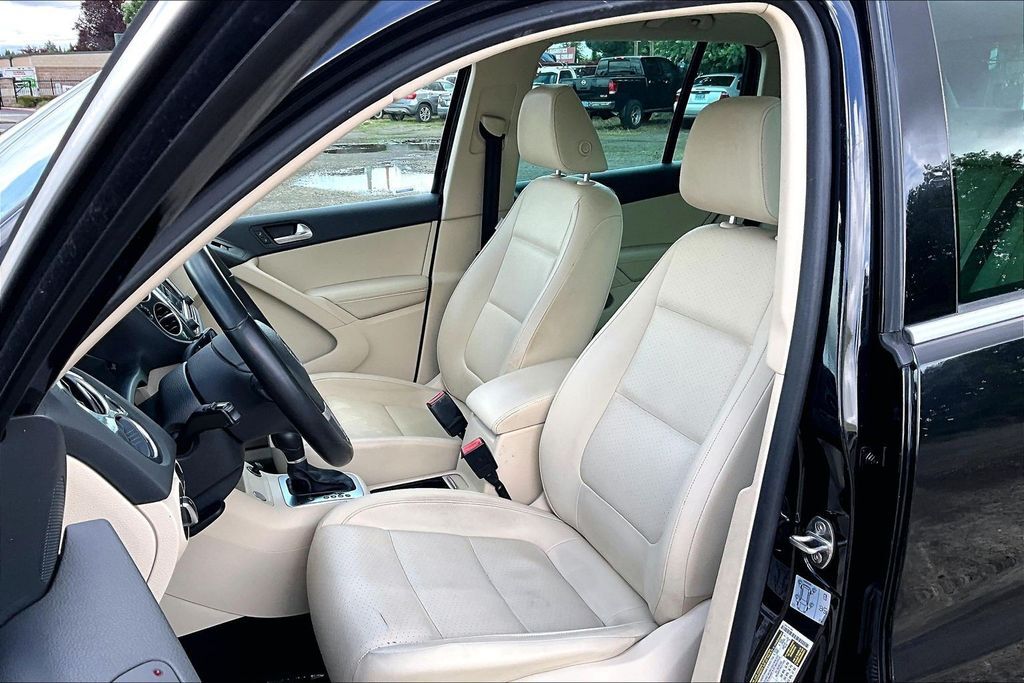 2016 Volkswagen Tiguan SE OR