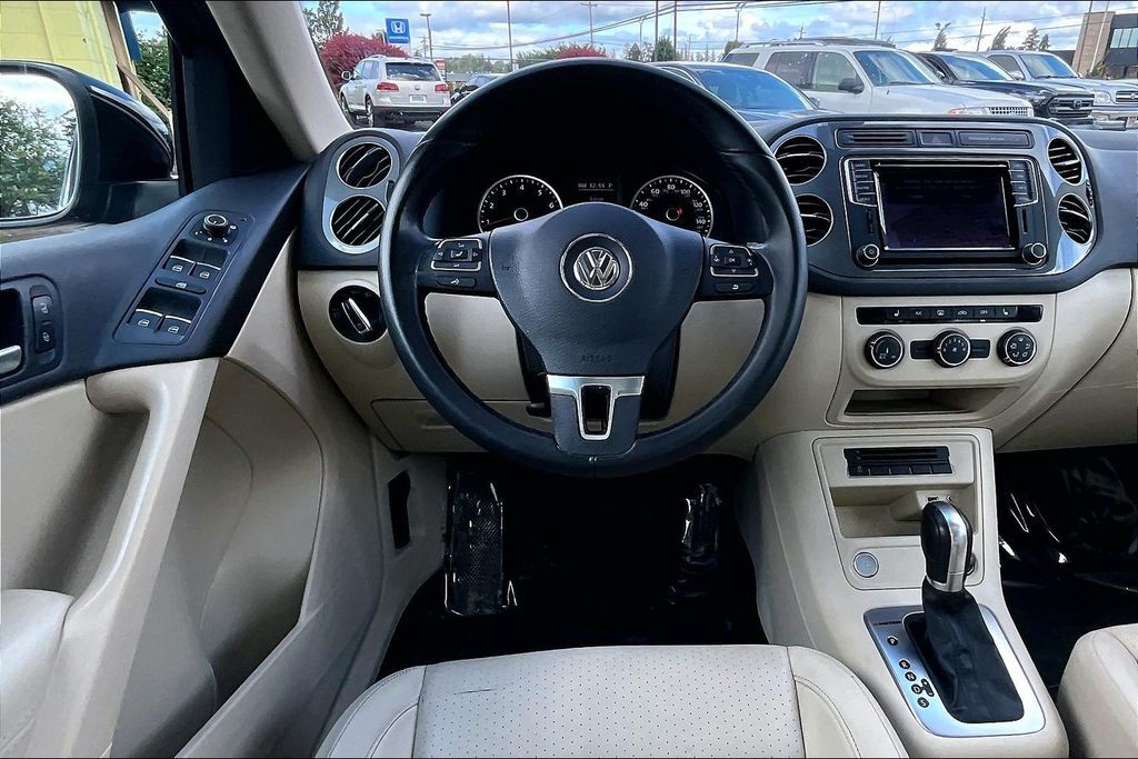 2016 Volkswagen Tiguan SE OR