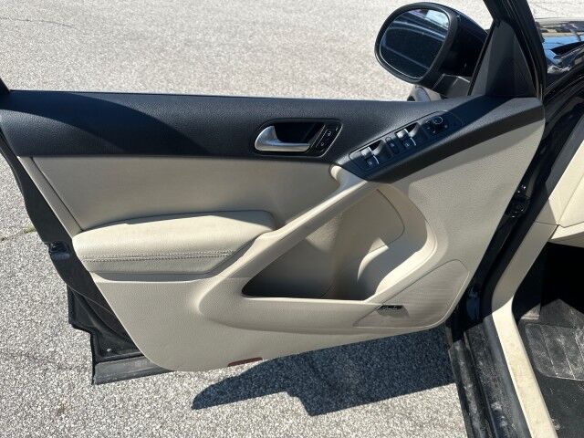 2016 Volkswagen Tiguan SEL Cleveland OH