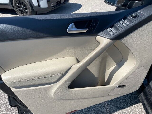 2016 Volkswagen Tiguan SEL Cleveland OH