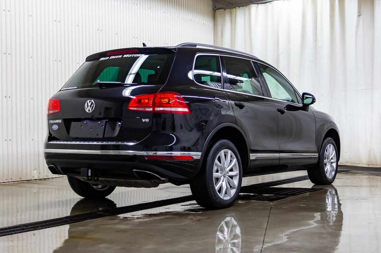 2016 Volkswagen Touareg 4Motion Comfortline Leather Roof Nav Red Deer AB
