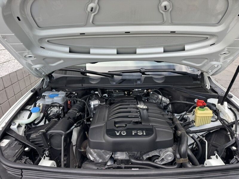 2016 Volkswagen Touareg Sport Willow Grove PA