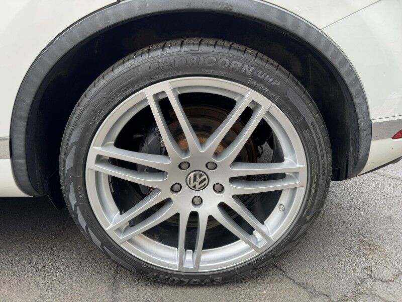 2016 Volkswagen Touareg Sport Willow Grove PA