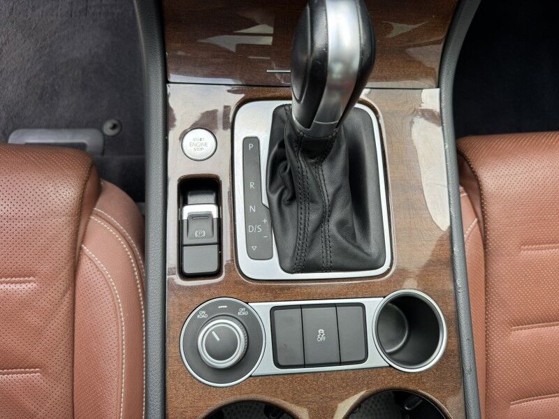 2016 Volkswagen Touareg Sport Willow Grove PA