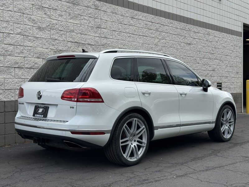 2016 Volkswagen Touareg Sport