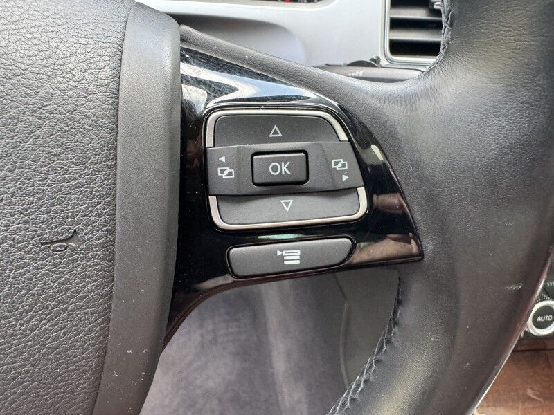 2016 Volkswagen Touareg Sport Willow Grove PA