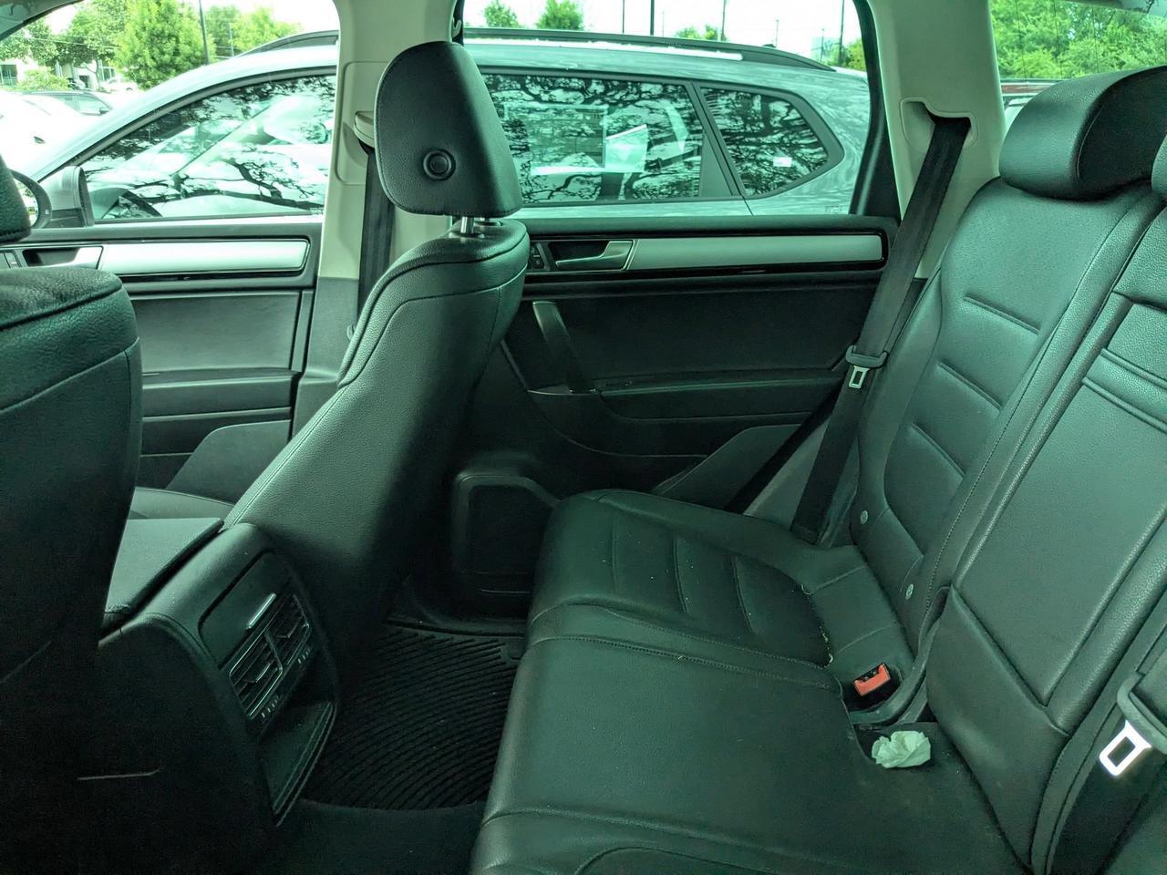 2016 Volkswagen Touareg VR6 FSI San Antonio TX